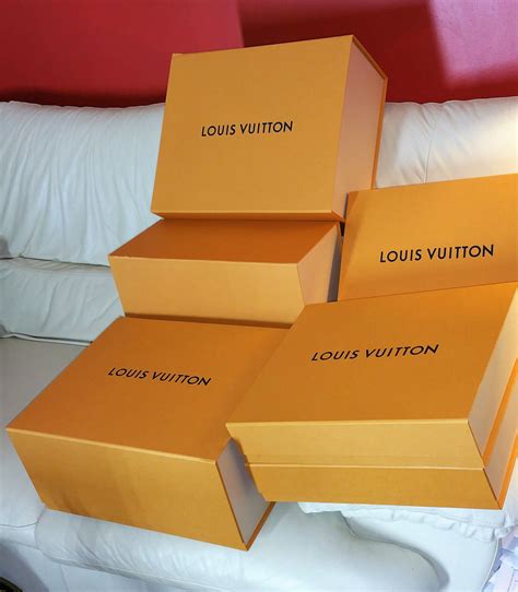 lv gift box